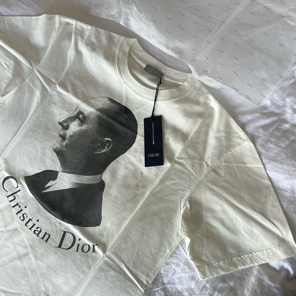 Christian Dior Fashion Show Friends and Family Only Tee Shirt. (Rare)
